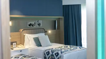 ROYAL WINGS HOTEL
