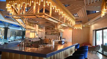 ROYAL WINGS HOTEL