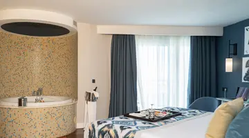 ROYAL WINGS HOTEL