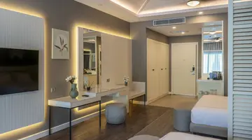 ROYAL WINGS HOTEL