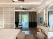 Royal Wings Hotel