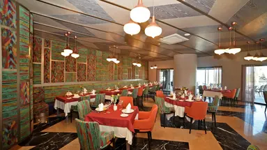 Royal Wings Hotel