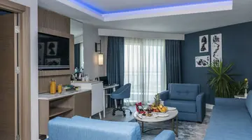 ROYAL WINGS HOTEL