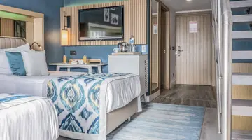 ROYAL WINGS HOTEL