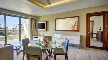 ROYALTON BAVARO, AN AUTOGRAPH COLLECTION ALL-INCLUSIVE RESORT & CASINO