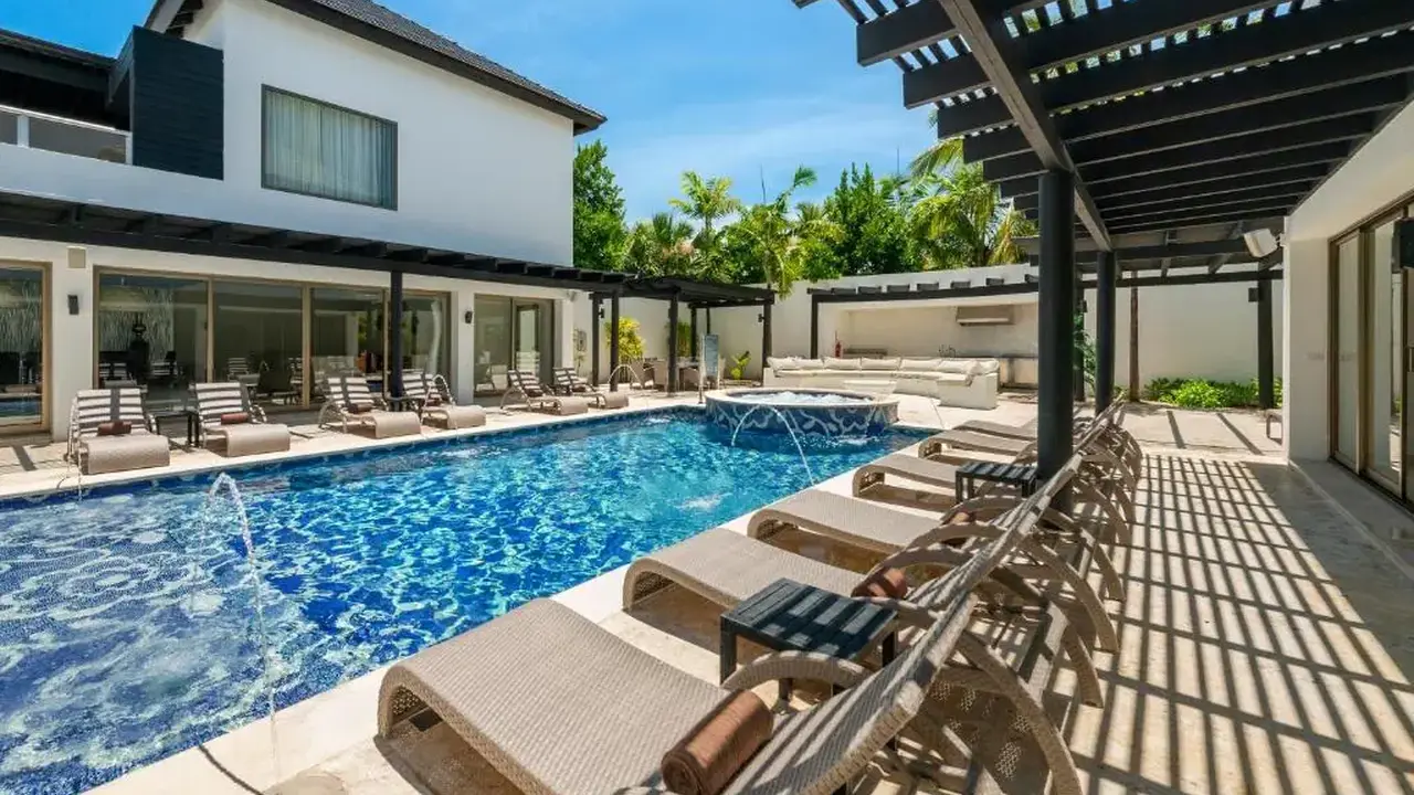 ROYALTON CHIC PUNTA CANA, AN AUTOGRAPH COLLECTION ALL-INCLUSIVE RESORT & CASINO - ADULTS ONLY