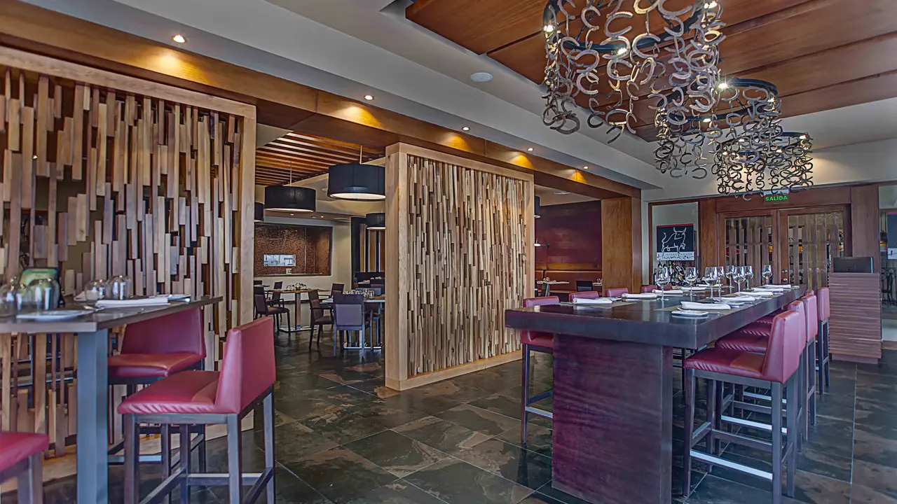 ROYALTON CHIC PUNTA CANA, AN AUTOGRAPH COLLECTION ALL-INCLUSIVE RESORT & CASINO - ADULTS ONLY