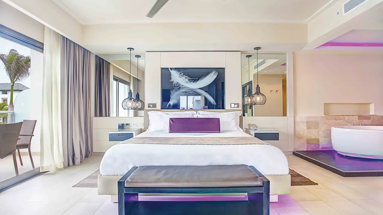 ROYALTON CHIC PUNTA CANA, AN AUTOGRAPH COLLECTION ALL-INCLUSIVE RESORT & CASINO - ADULTS ONLY