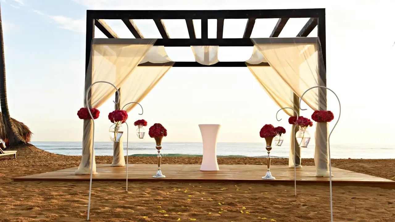 ROYALTON CHIC PUNTA CANA, AN AUTOGRAPH COLLECTION ALL-INCLUSIVE RESORT & CASINO - ADULTS ONLY