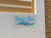 Roys Blu
