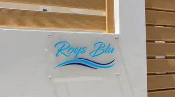 Roys Blu