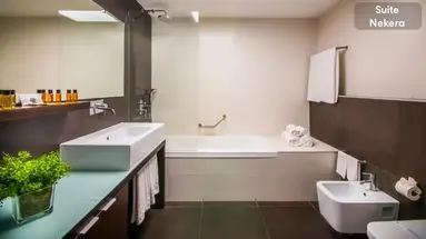 RR Hotel da Rocha
