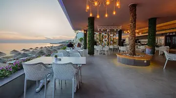 Rubi Hotel