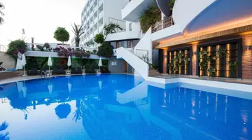 Rubi Hotel
