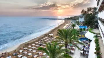 Rubi Hotel
