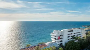 Rubi Hotel