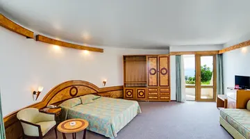 RUBI HOTEL