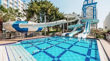 RUBI PLATINIUM SPA RESORT & SUITES
