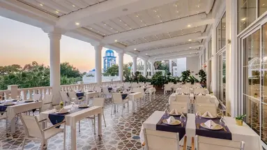 RUBI PLATINIUM SPA RESORT & SUITES