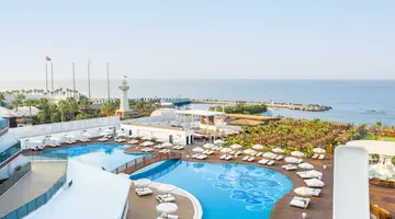 RUBI PLATINUM SIGN HOTEL