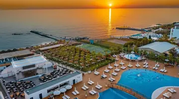 RUBI PLATINUM SIGN HOTEL