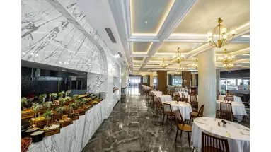 RUBI PLATINUM SIGN HOTEL