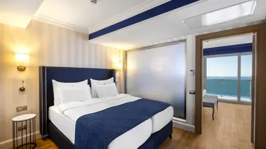 RUBI PLATINUM SIGN HOTEL