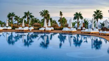 RUBI PLATINUM SIGN HOTEL