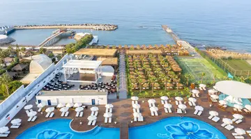 RUBI PLATINUM SIGN HOTEL