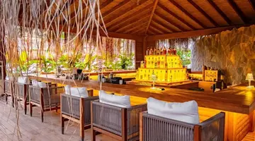 RUBI PLATINUM SIGN HOTEL