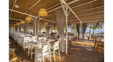 RUBI PLATINUM SIGN HOTEL