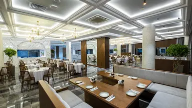 RUBI PLATINUM SIGN HOTEL