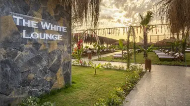 RUBI PLATINUM SIGN HOTEL