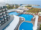RUBI PLATINUM SIGN HOTEL