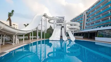 RUBI PLATINUM SIGN HOTEL