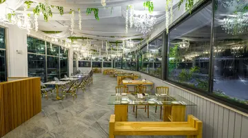 RUBI PLATINUM SIGN HOTEL