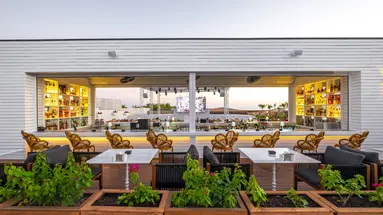 RUBI PLATINUM SIGN HOTEL