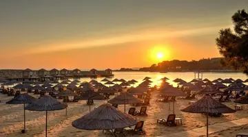 Rubi Platinum Spa Resort And Suite