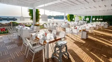 Rubi Platinum Spa Resort And Suite