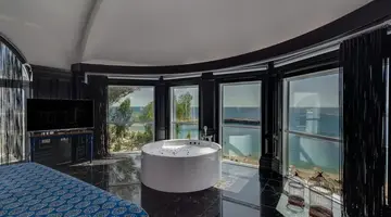 Rubi Platinum Spa Resort And Suite
