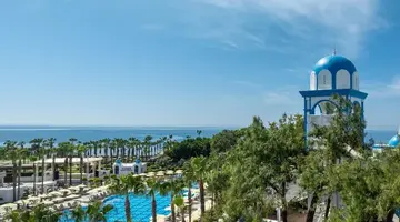 Rubi Platinum Spa Resort And Suite