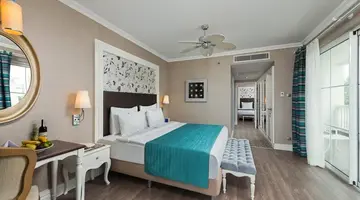 Rubi Platinum Spa Resort And Suite