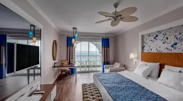 Rubi Platinum Spa Resort And Suite