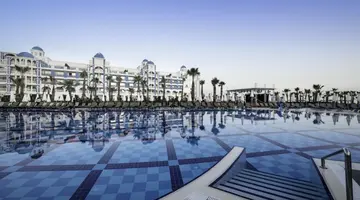 Rubi Platinum Spa Resort And Suite