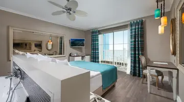Rubi Platinum Spa Resort And Suite