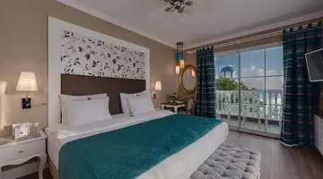 Rubi Platinum Spa Resort And Suite