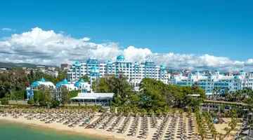 Rubi Platinum Spa Resort And Suite