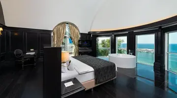 Rubi Platinum Spa Resort And Suite
