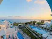Rubi Platinum Spa Resort And Suite