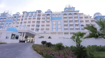 Rubi Platinum Spa Resort And Suite